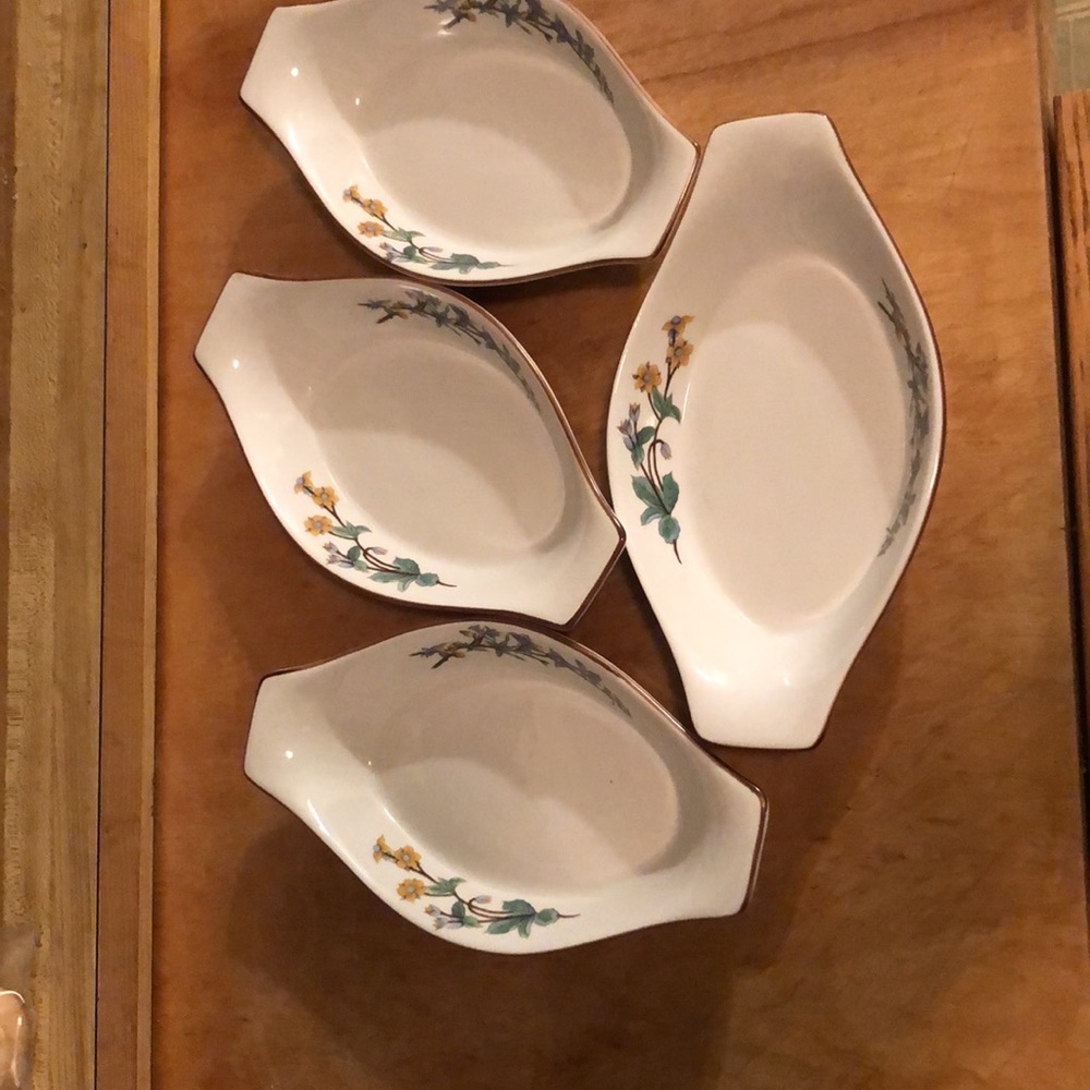 Vintage woodhill fine bakeware